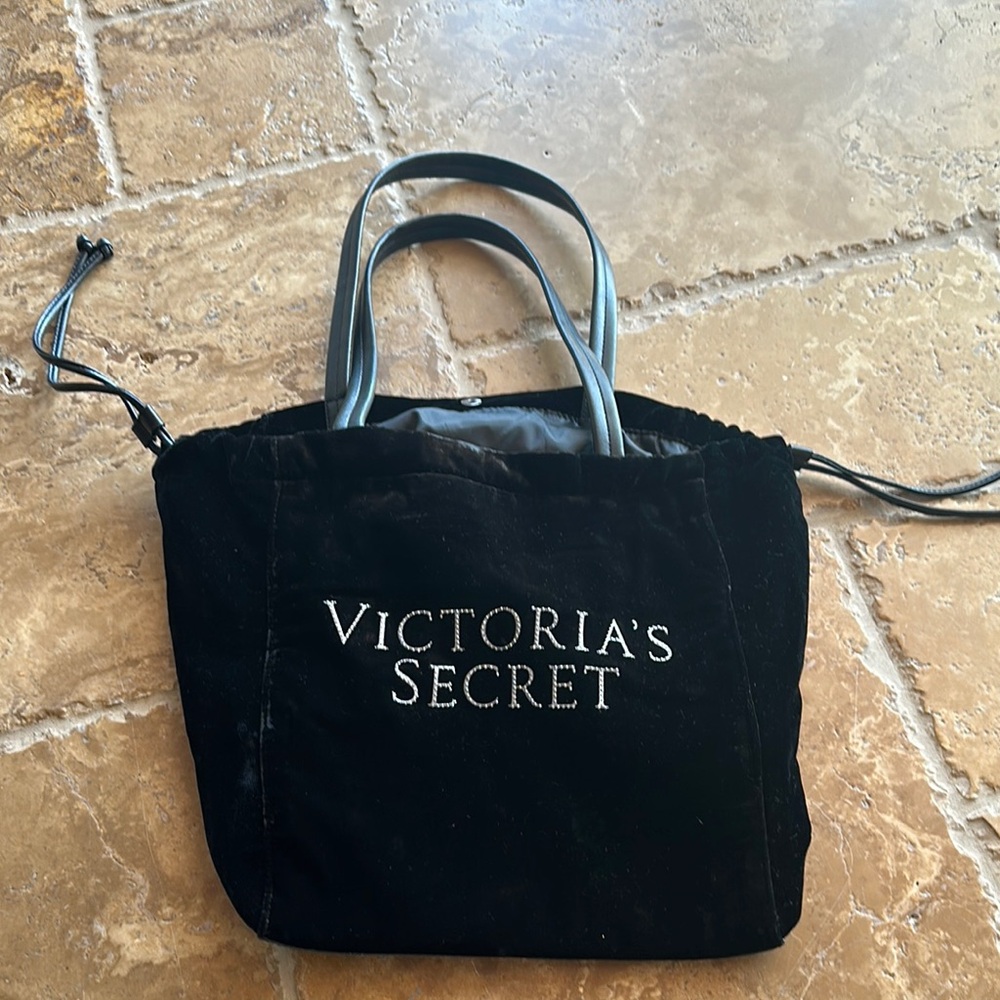 Victoria’s Secret black purse/tote velvet new